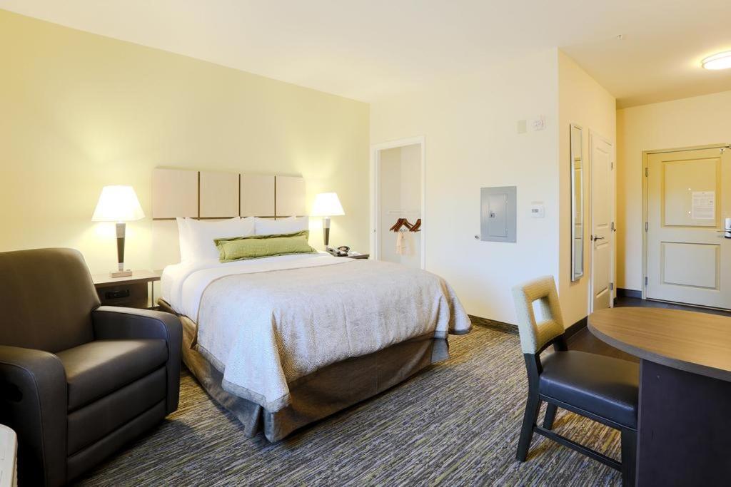 Candlewood Suites Belle Vernon By Ihg Zewnętrze zdjęcie